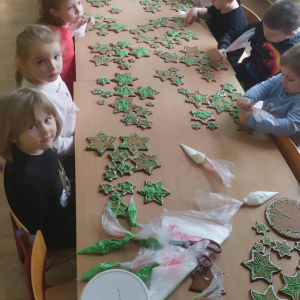 Warsztaty piernikowe w szkole. 