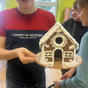 Warsztaty piernikowe w szkole. 