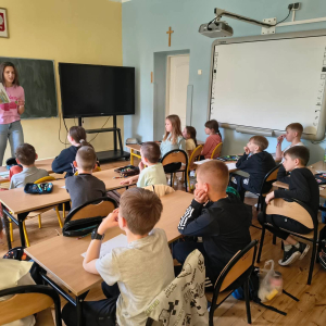 uczniowie podczas warsztatów